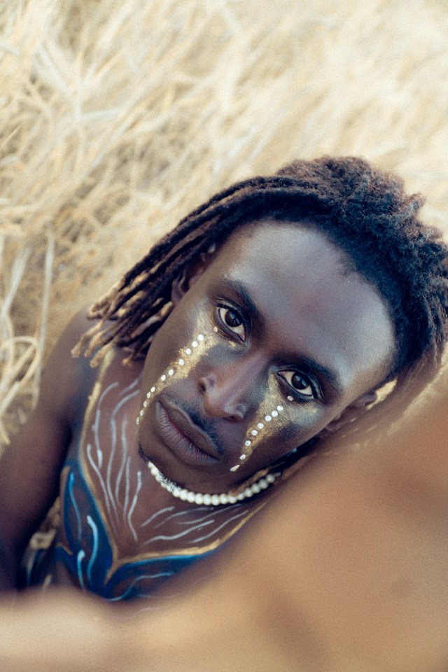 Editorial portrait representing a Accra ↔ London connection